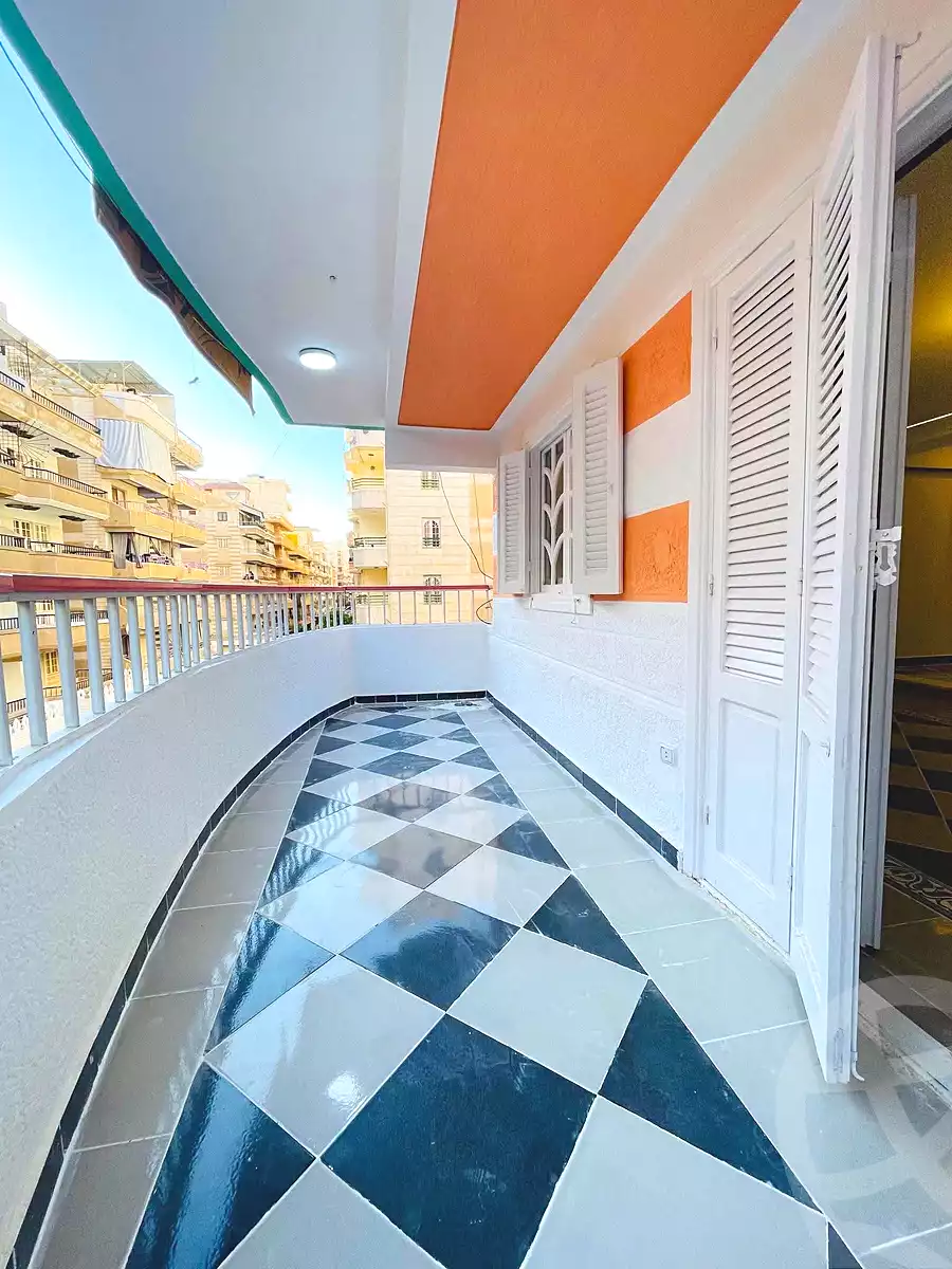 https://aqarmap.com.eg/ar/listing/7088640-for-sale-alexandria-al-agamy-shataa-el-nakheel