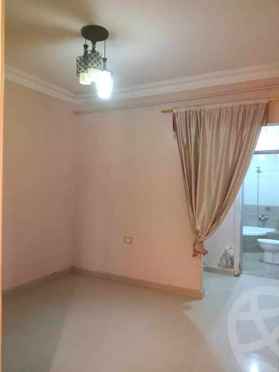 https://aqarmap.com.eg/ar/listing/7088726-for-sale-cairo-ain-shams-ain-shams-el-sharkia-el-eshrein-stt