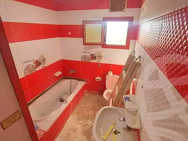 https://aqarmap.com.eg/ar/listing/7088773-for-sale-alexandria-sydy-bshr-sydy-bshr-bhry-khalil-hamada-st