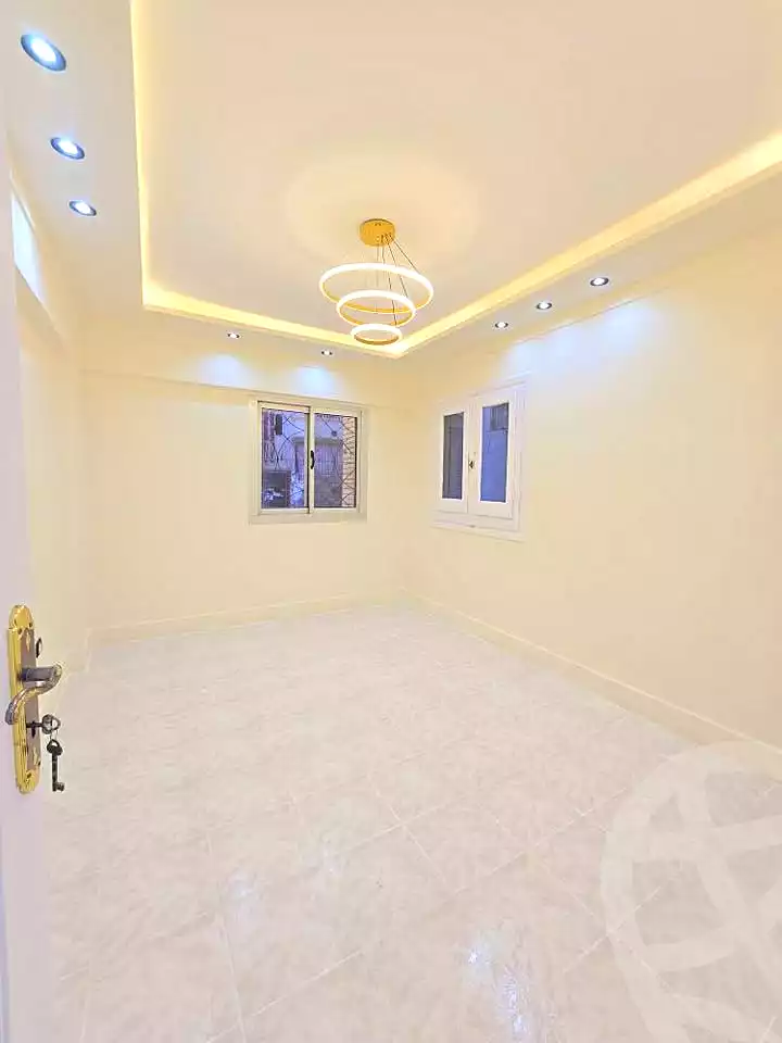 https://aqarmap.com.eg/en/listing/7088943-for-sale-alexandria-al-agamy-shataa-el-nakheel