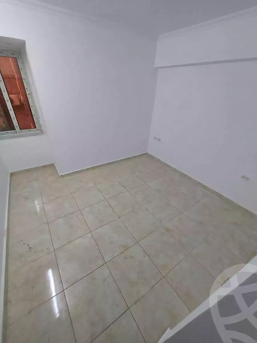 https://aqarmap.com.eg/ar/listing/7089053-for-sale-cairo-helwan-helwan-el-sharkeya-ismael-kamel-st