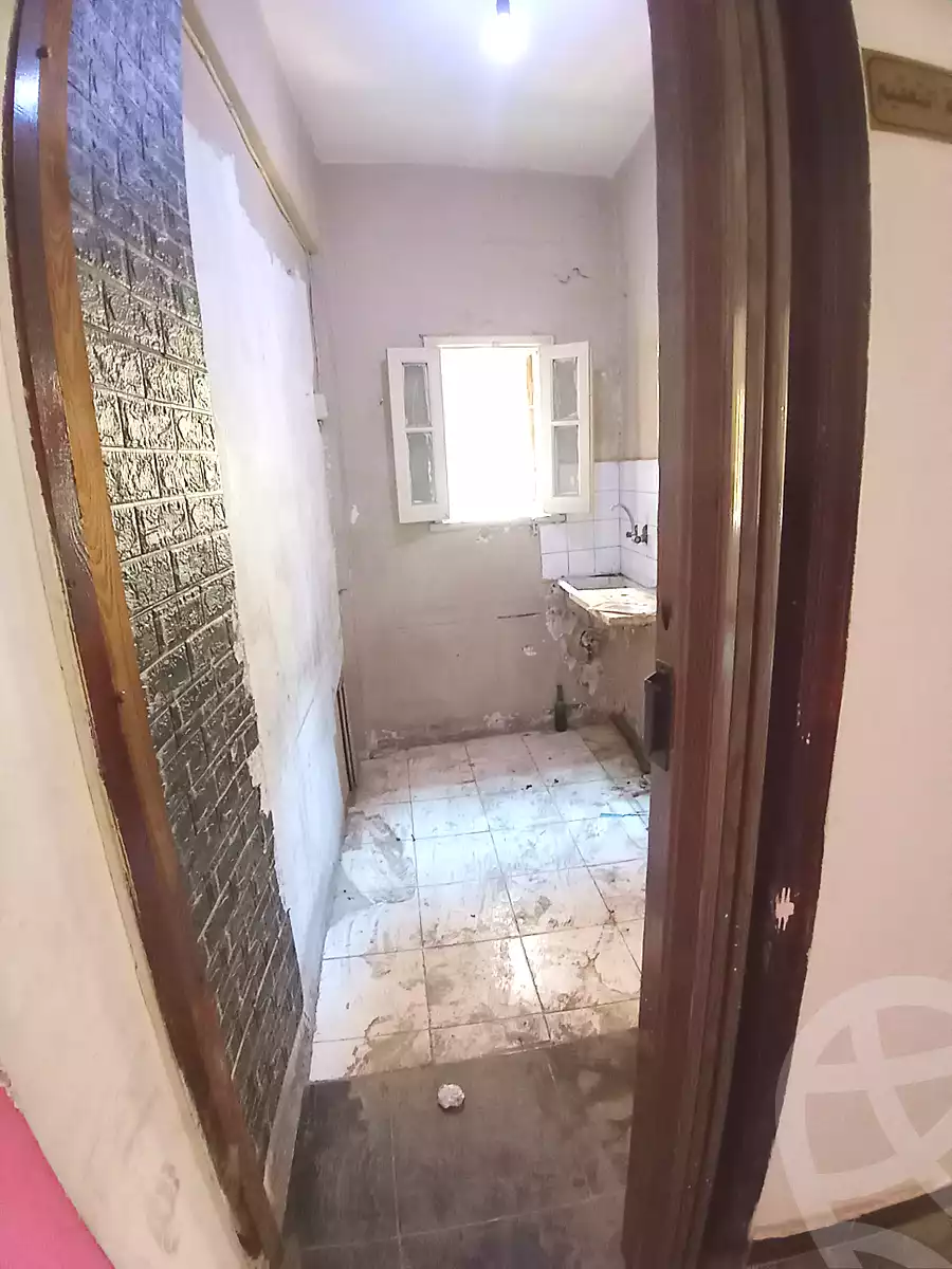 https://aqarmap.com.eg/ar/listing/7089110-for-sale-cairo-helwan-wdy-hwf-rd-no-4