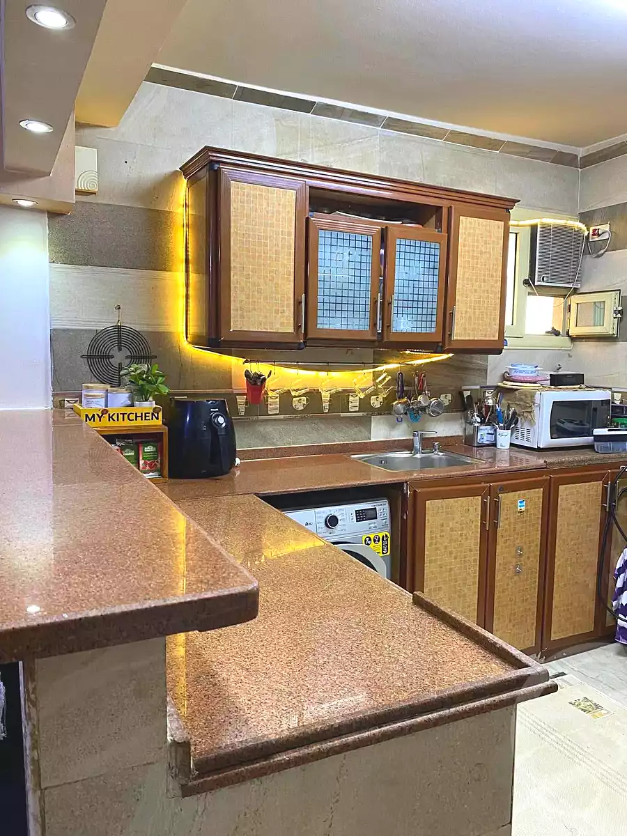 https://aqarmap.com.eg/ar/listing/7089138-for-sale-cairo-ain-shams-jsr-lswys