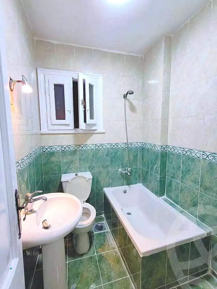 https://aqarmap.com.eg/ar/listing/7089236-for-sale-alexandria-al-agamy-shataa-el-nakheel