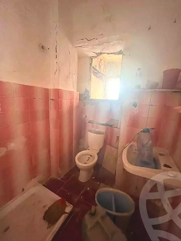 https://aqarmap.com.eg/ar/listing/7089255-for-sale-alexandria-al-agamy-lbytsh-bianchiii