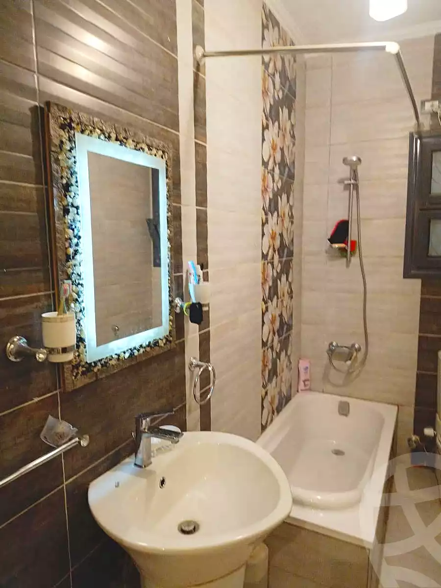 https://aqarmap.com.eg/ar/listing/7089385-for-sale-cairo-elnozha-Streettt-27