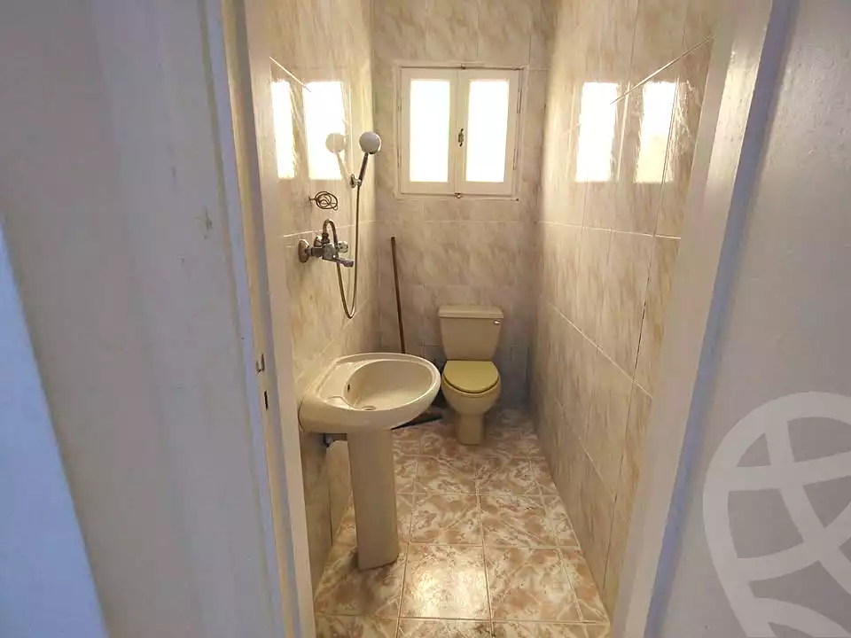 https://aqarmap.com.eg/ar/listing/7089496-for-sale-alexandria-al-agamy-shataa-el-nakheel