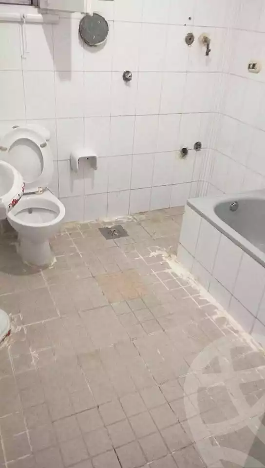 https://aqarmap.com.eg/ar/listing/7089523-for-sale-alexandria-el-asafra-l-sfr-bhry-atlas-st