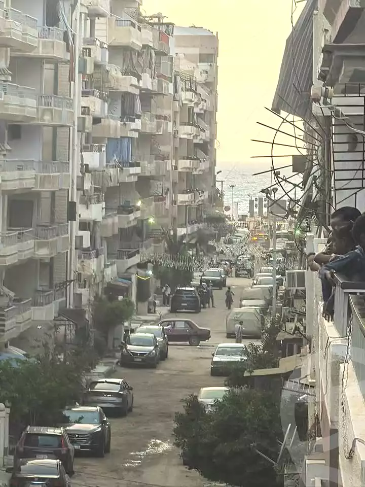https://aqarmap.com.eg/ar/listing/7089569-for-sale-alexandria-al-agamy-shataa-el-nakheel