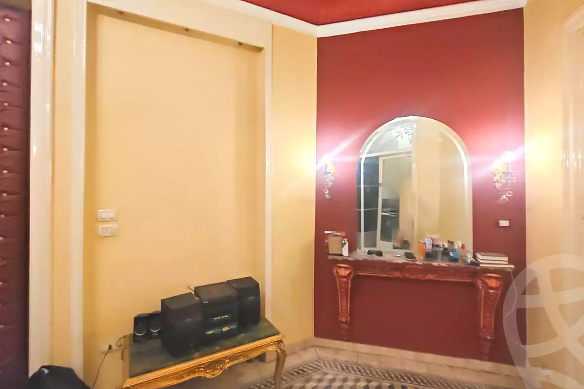 https://aqarmap.com.eg/en/listing/7089610-for-sale-alexandria-ibrahimia-abou-quer-st