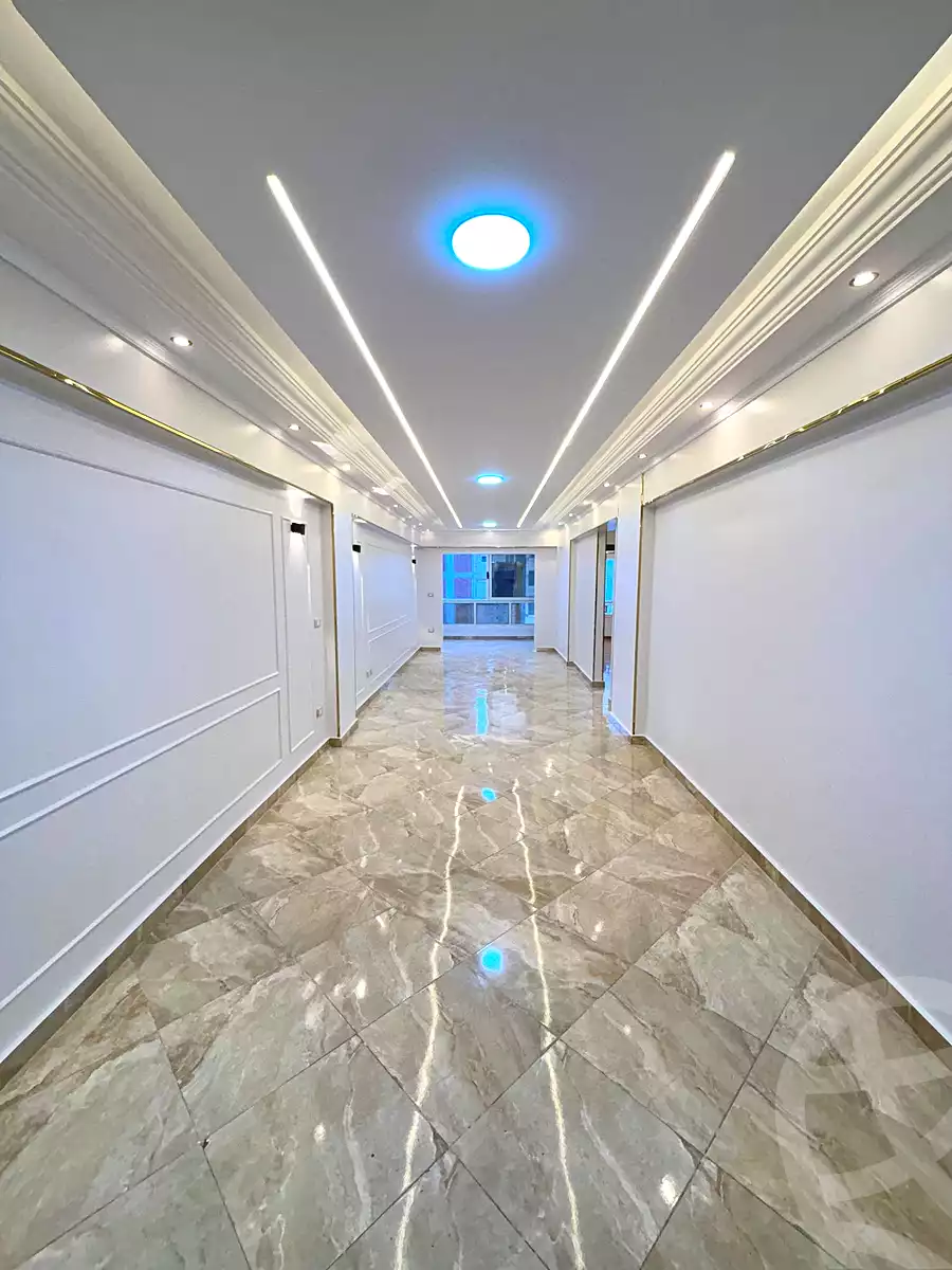 https://aqarmap.com.eg/ar/listing/7089883-for-sale-alexandria-sydy-bshr-sydy-bshr-bhry-mohamed-el-srafi-st.