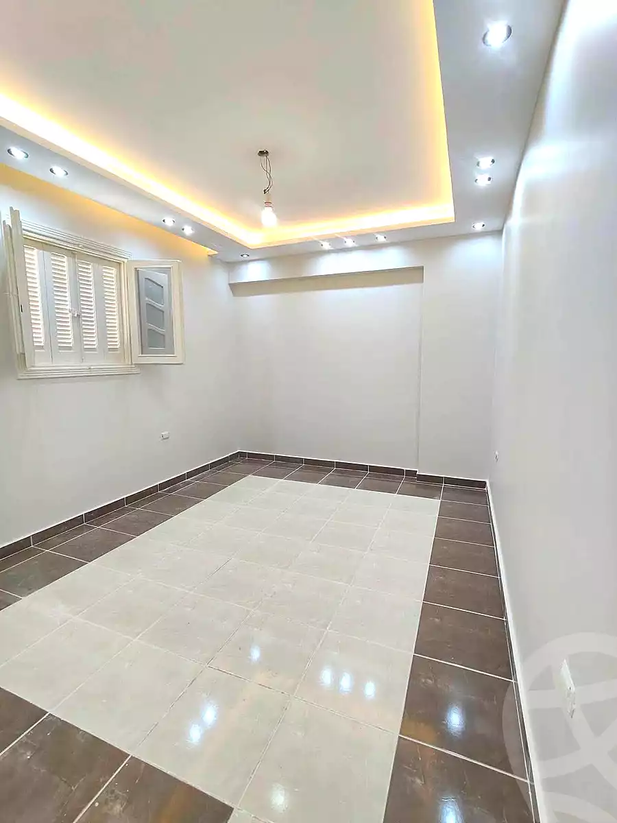 https://aqarmap.com.eg/ar/listing/7089916-for-sale-alexandria-sydy-bshr-sydy-bshr-bhry-khalil-hamada-st