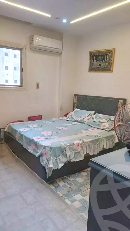 https://aqarmap.com.eg/en/listing/7090068-for-sale-cairo-el-haram-shareaa-khatem-el-morsalen