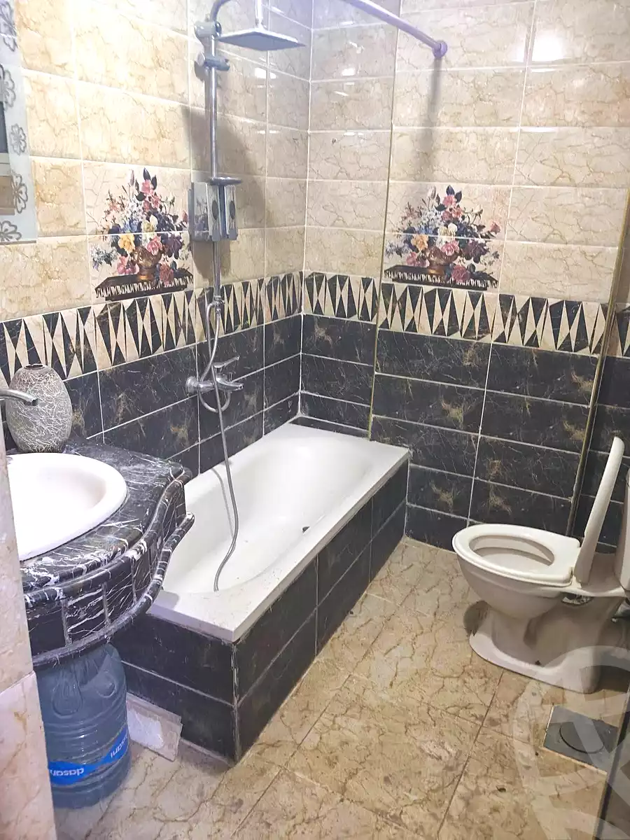 https://aqarmap.com.eg/en/listing/7090117-for-rent-cairo-helwan-hadayek-helwan-el-dawagen