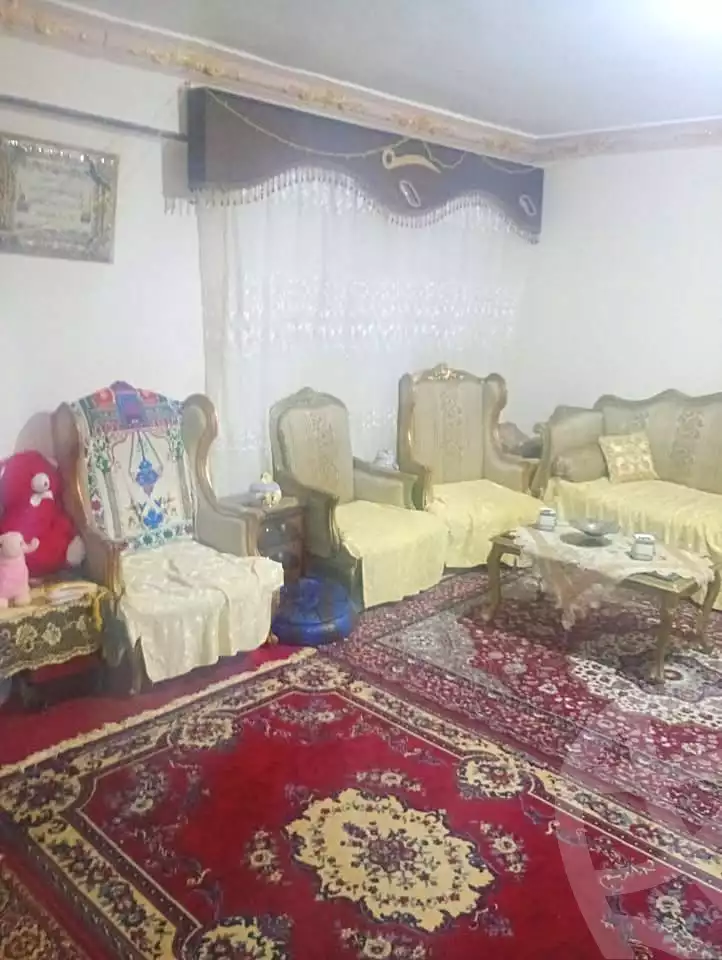 https://aqarmap.com.eg/en/listing/7090202-for-sale-alexandria-al-agamy-el-hanouvel-kasr-al-quiri-st-1