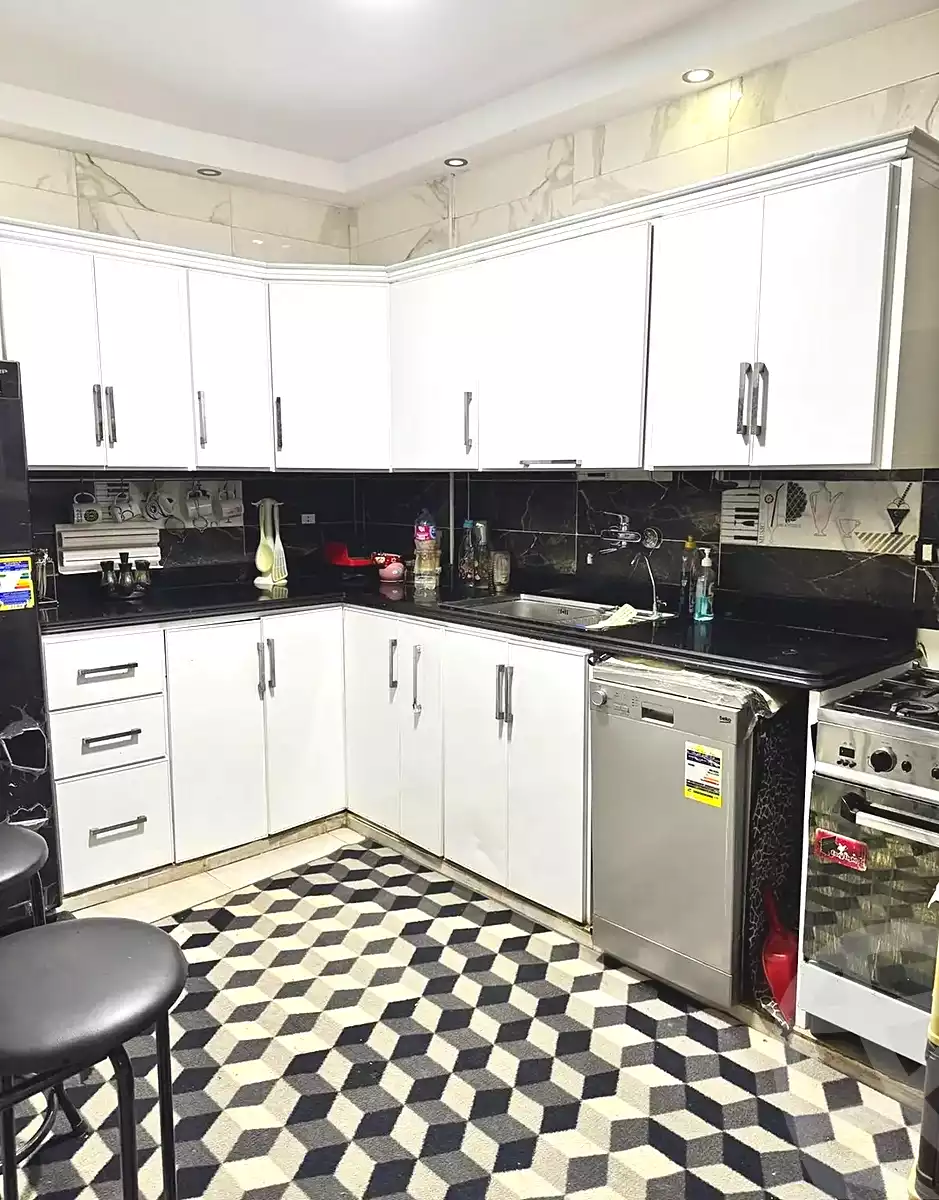 https://aqarmap.com.eg/ar/listing/7090225-for-sale-alexandria-al-agamy-lbytsh-bianchiii