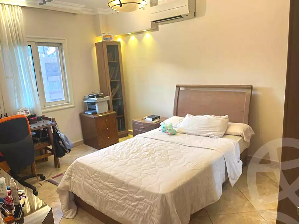 https://aqarmap.com.eg/en/listing/7090229-for-sale-cairo-el-haram-shareaa-el-haram