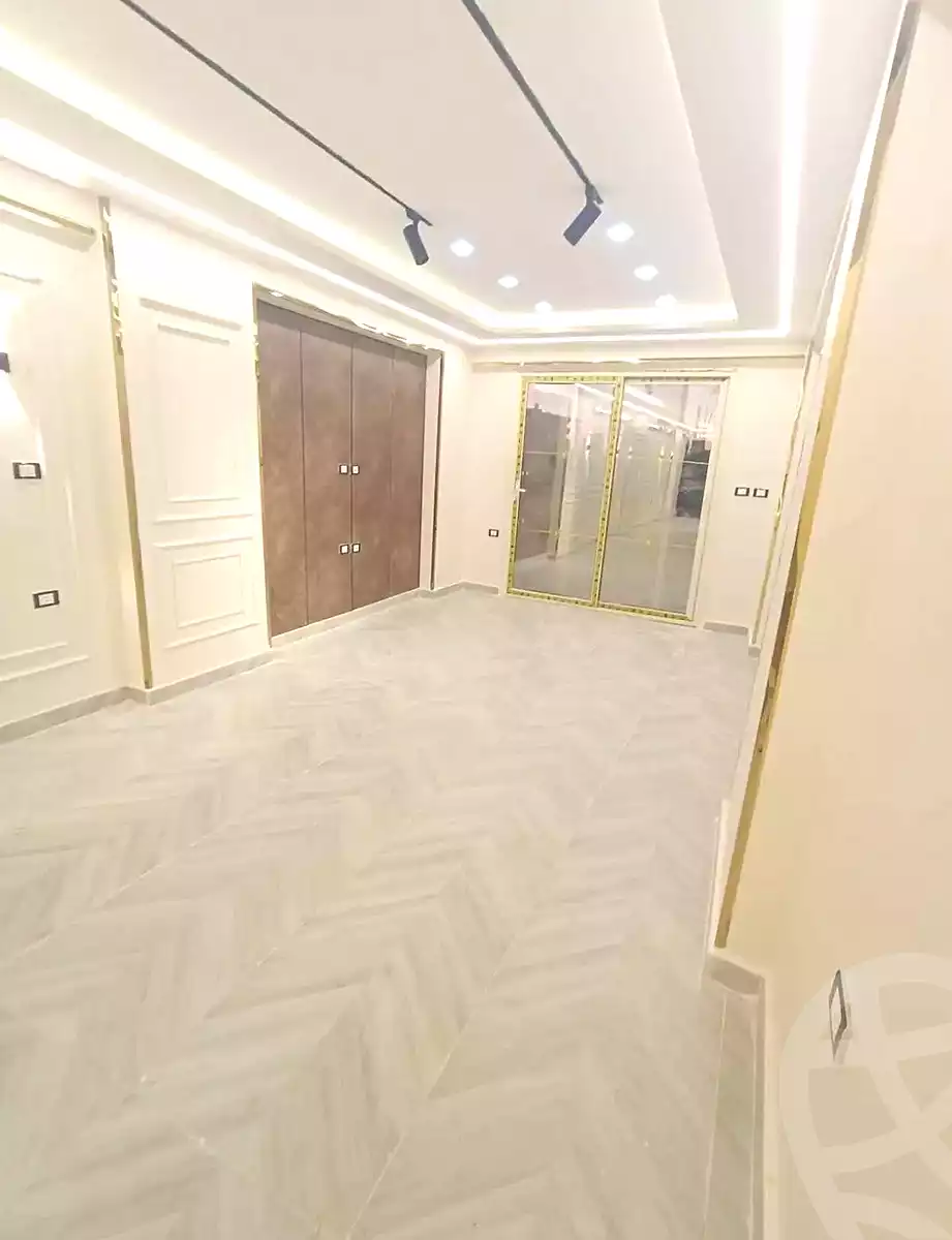 https://aqarmap.com.eg/en/listing/7090342-for-sale-alexandria-al-agamy-el-kilo-21