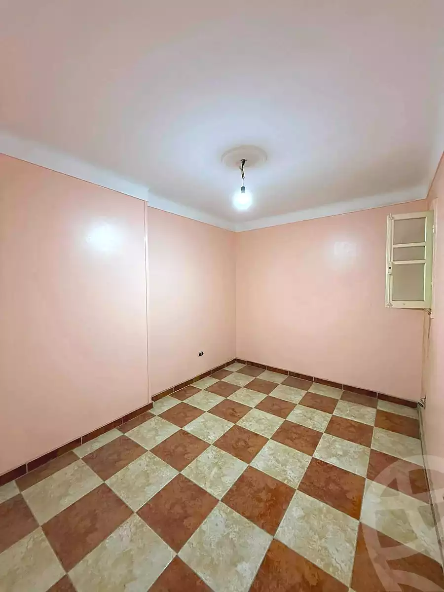 https://aqarmap.com.eg/ar/listing/7090487-for-sale-alexandria-sydy-bshr-sydy-bshr-qbly-salah-el-din-st
