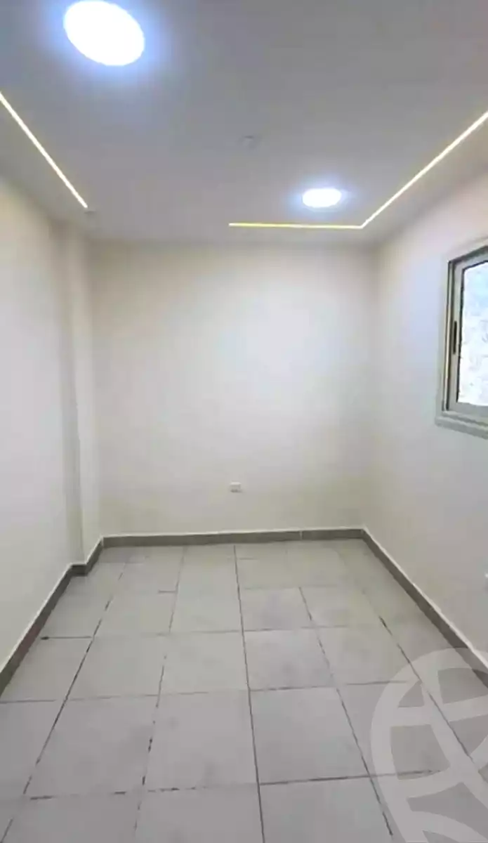 https://aqarmap.com.eg/ar/listing/7090532-for-sale-alexandria-el-asafra-shr-45