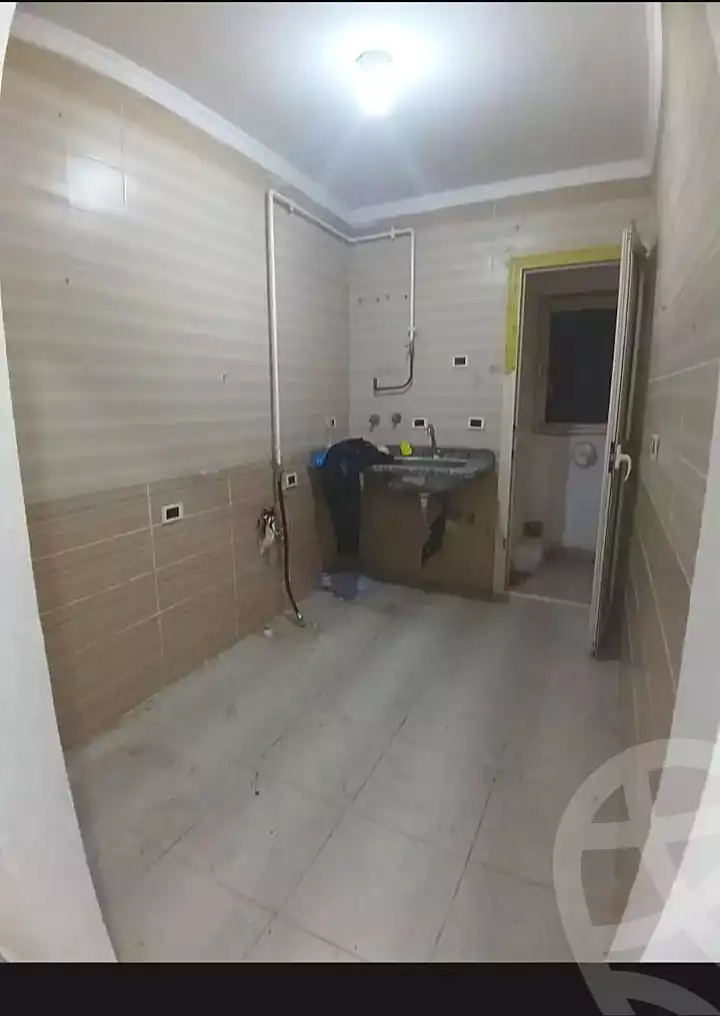 https://aqarmap.com.eg/en/listing/7090555-for-rent-alexandria-lsywf-el-karma-compound