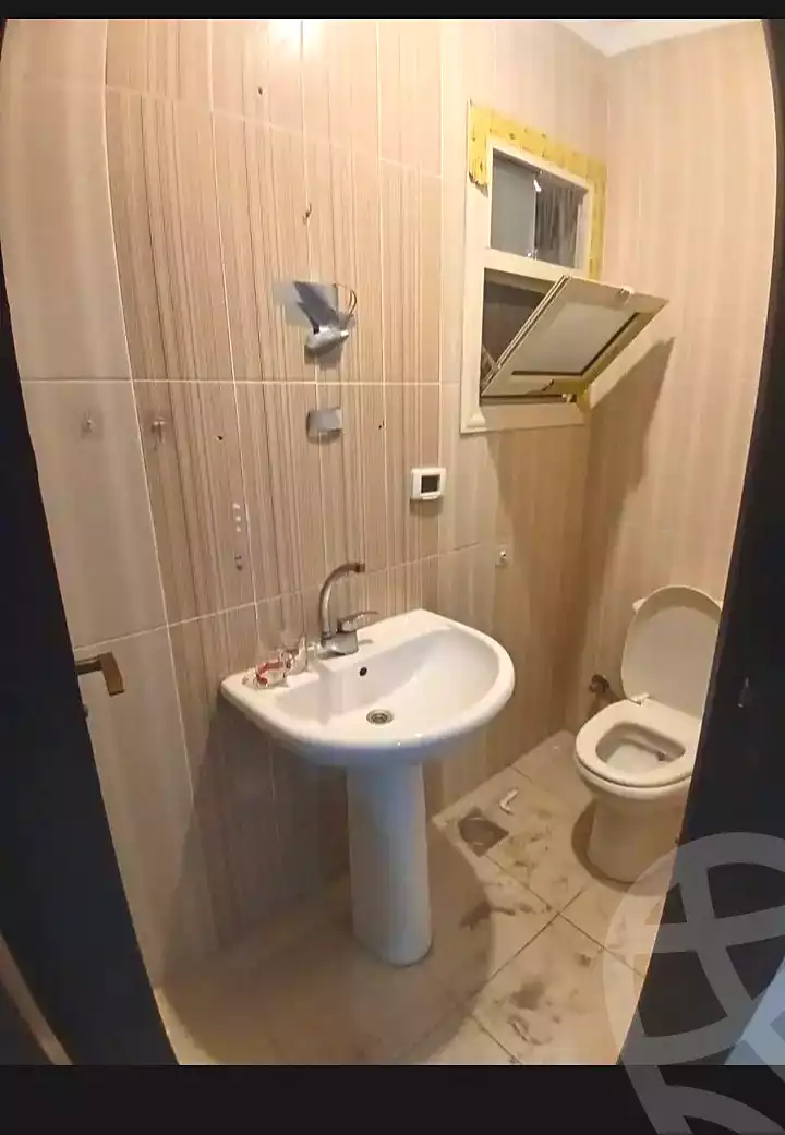https://aqarmap.com.eg/en/listing/7090555-for-rent-alexandria-lsywf-el-karma-compound