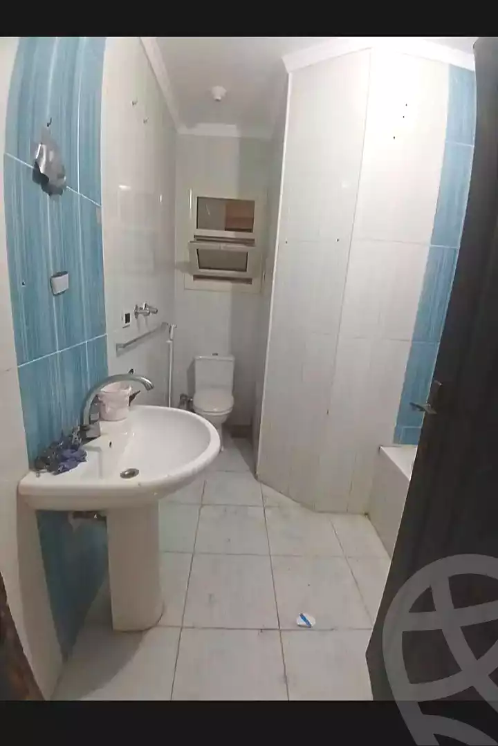 https://aqarmap.com.eg/en/listing/7090555-for-rent-alexandria-lsywf-el-karma-compound