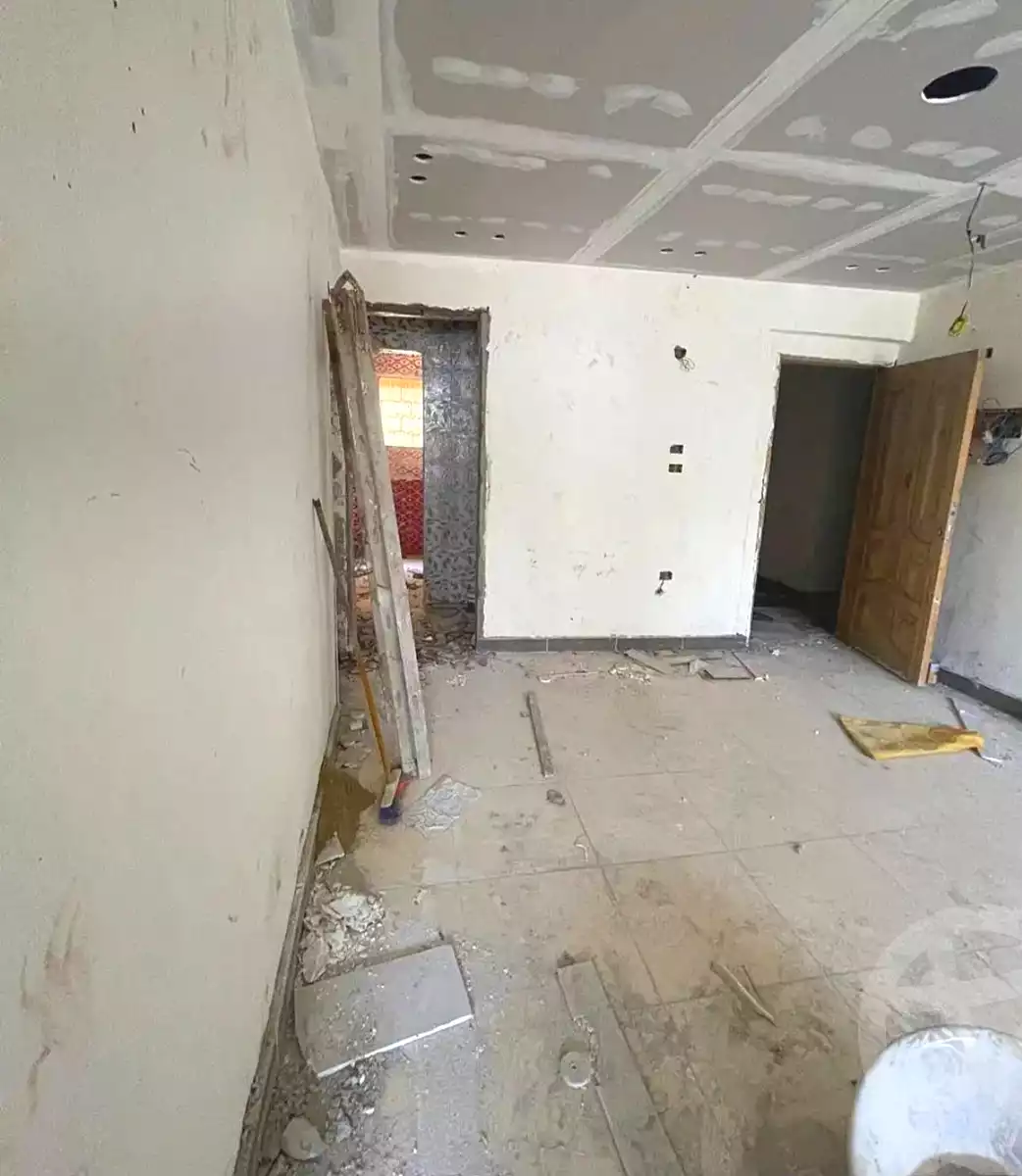 https://aqarmap.com.eg/ar/listing/7090613-for-sale-alexandria-al-agamy-el-hanouvel-radwan-st