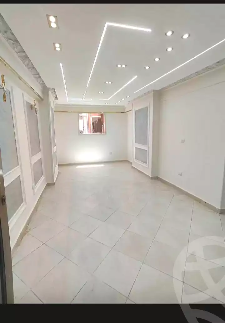 https://aqarmap.com.eg/ar/listing/7090652-for-sale-alexandria-el-asafra-l-sfr-bhry