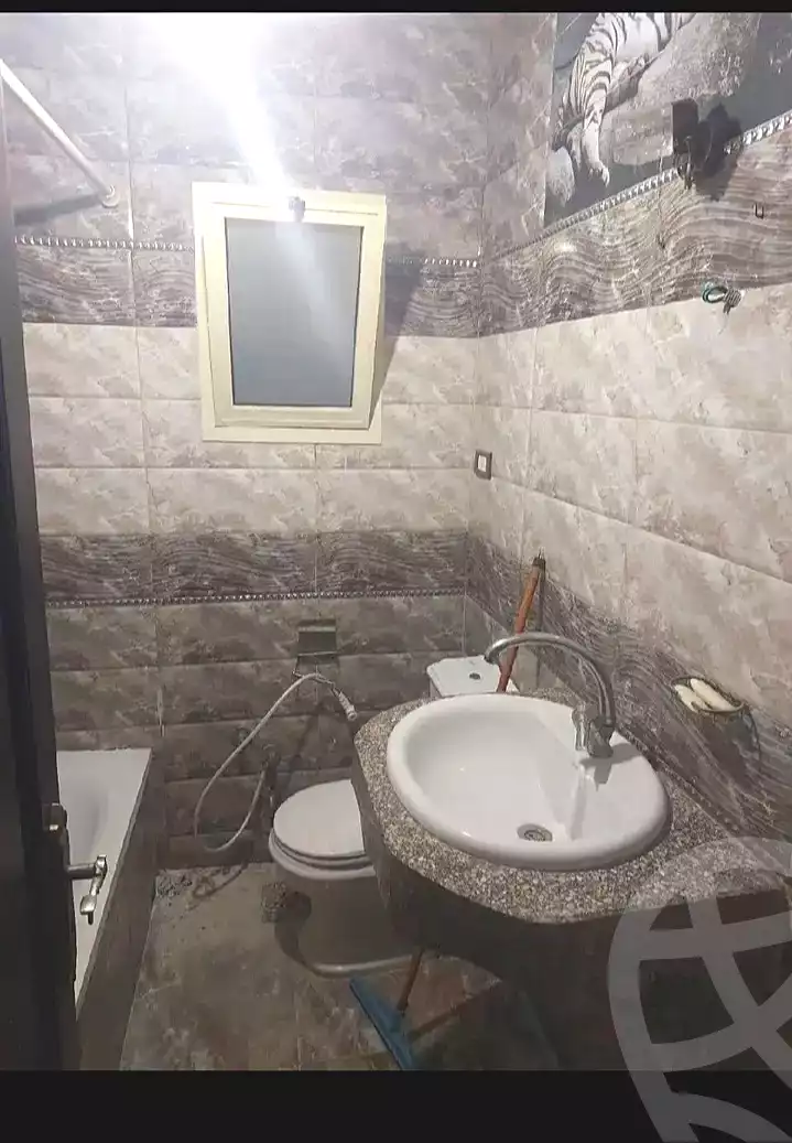 https://aqarmap.com.eg/ar/listing/7090783-for-rent-alexandria-lsywf-amin-hassouna-st