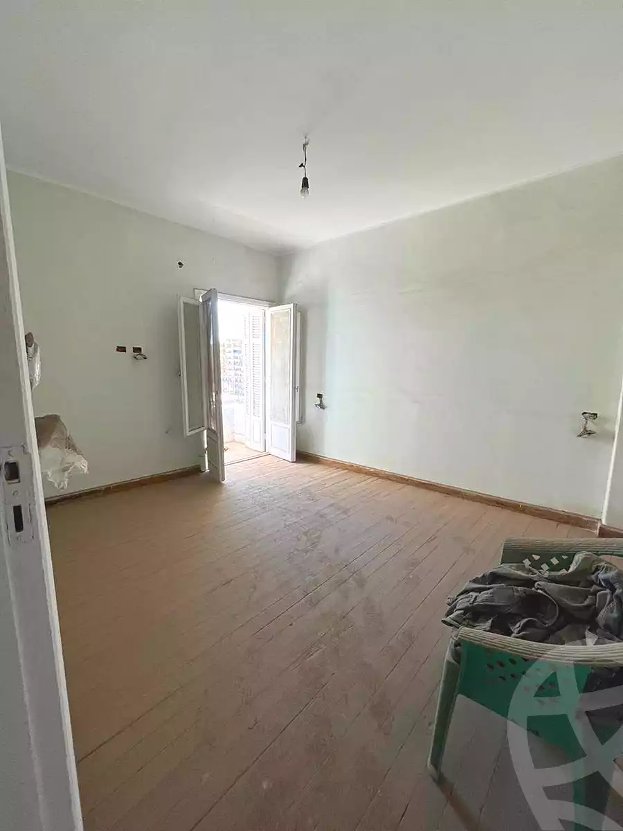 https://aqarmap.com.eg/en/listing/7090861-for-sale-cairo-helwan-helwan-el-sharkeya-thabit-basha-st