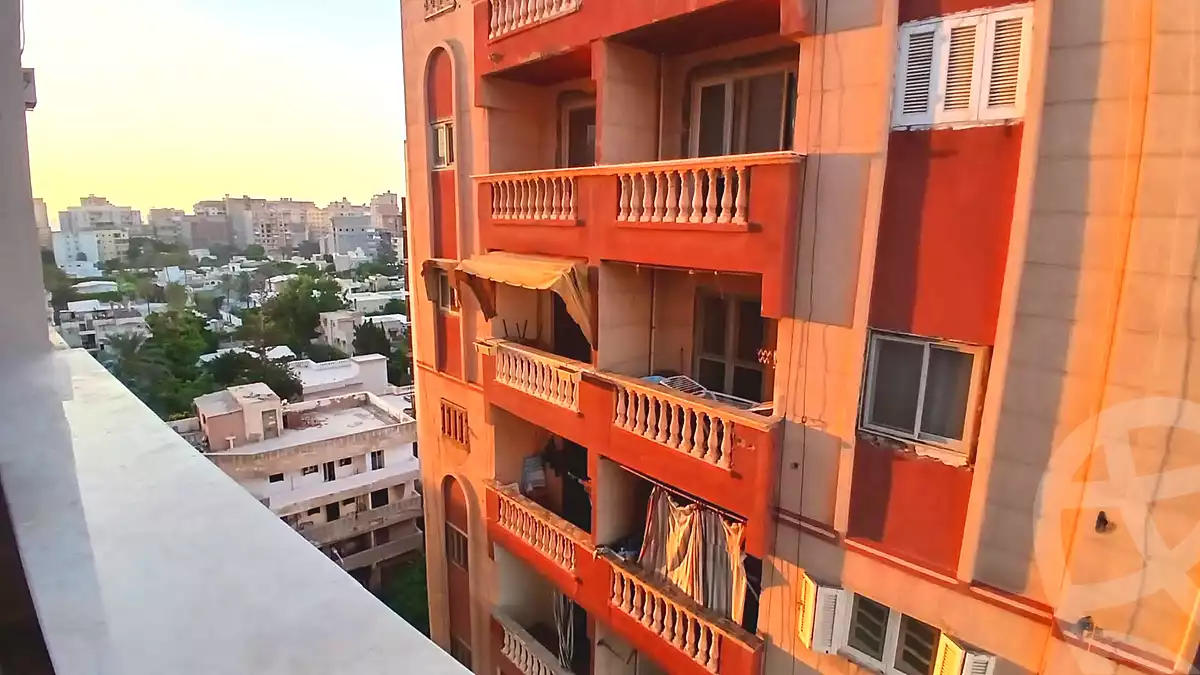 https://aqarmap.com.eg/ar/listing/7090965-for-sale-alexandria-al-agamy-lbytsh-el-hanafeya-st