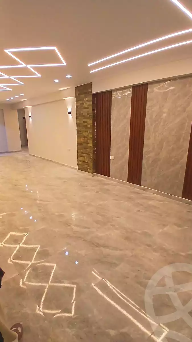 https://aqarmap.com.eg/ar/listing/7090965-for-sale-alexandria-al-agamy-lbytsh-el-hanafeya-st