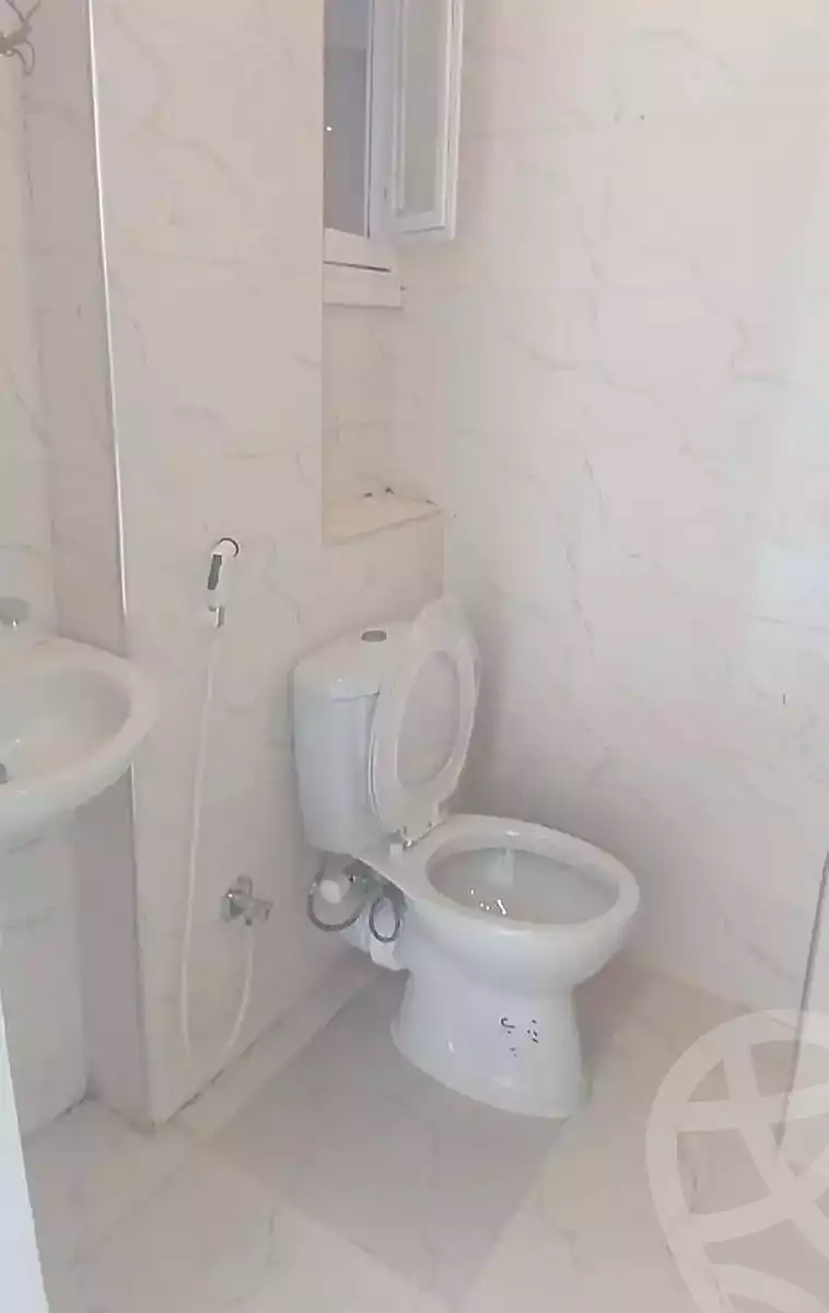 https://aqarmap.com.eg/en/listing/7090984-for-rent-cairo-hadayek-el-koba-hamamat-el-koba