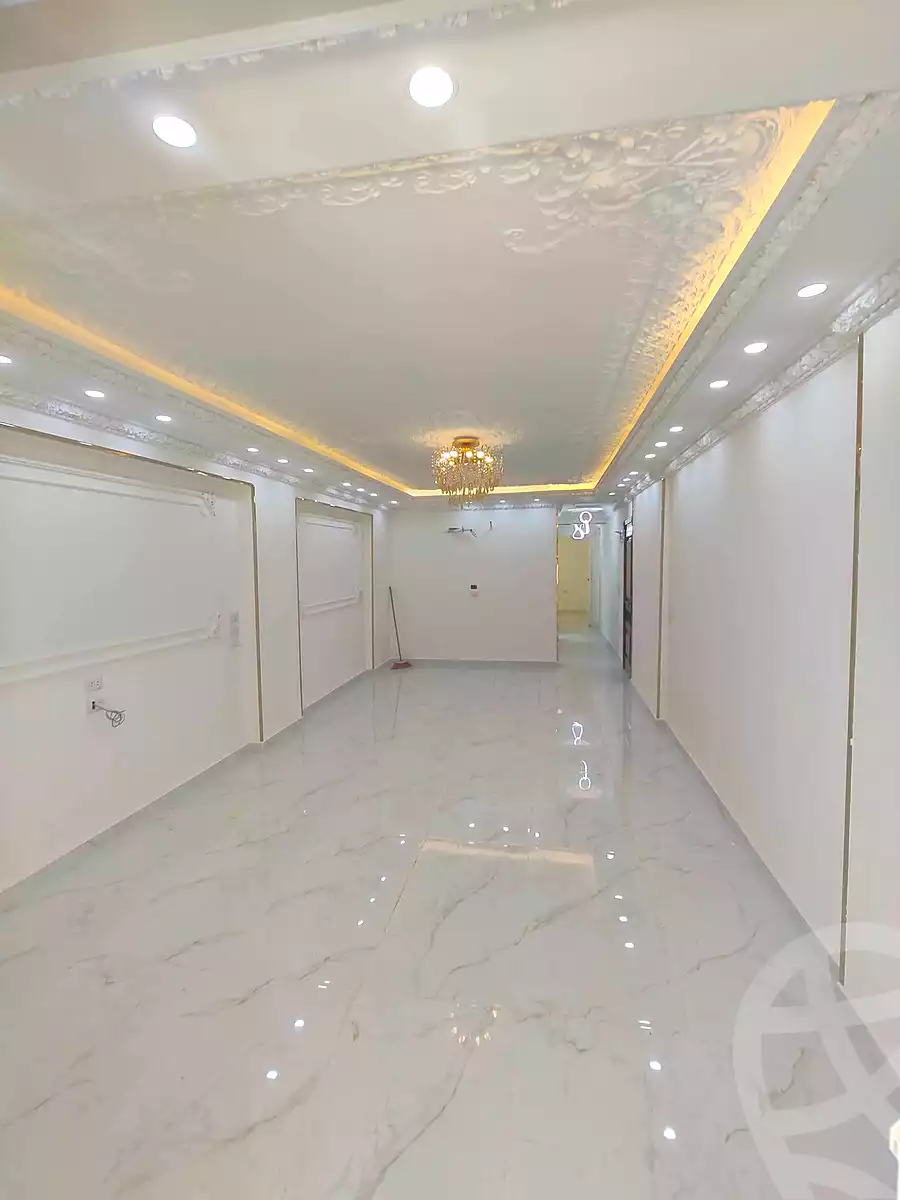 https://aqarmap.com.eg/ar/listing/7091015-for-sale-alexandria-sydy-bshr-sydy-bshr-bhry-khalil-hamada-st