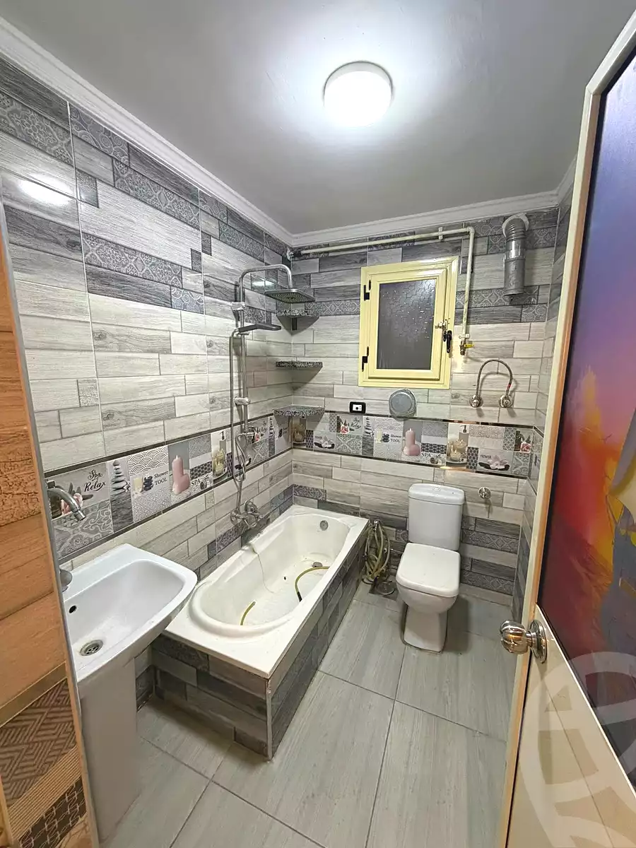 https://aqarmap.com.eg/ar/listing/7091041-for-sale-alexandria-lsywf-el-falki