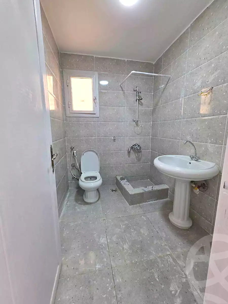https://aqarmap.com.eg/ar/listing/7091247-for-sale-alexandria-al-agamy-shataa-el-nakheel