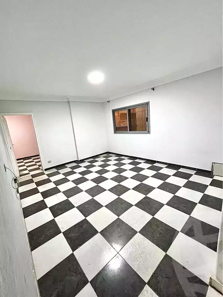 https://aqarmap.com.eg/en/listing/7091499-for-sale-alexandria-el-asafra-l-sfr-bhry