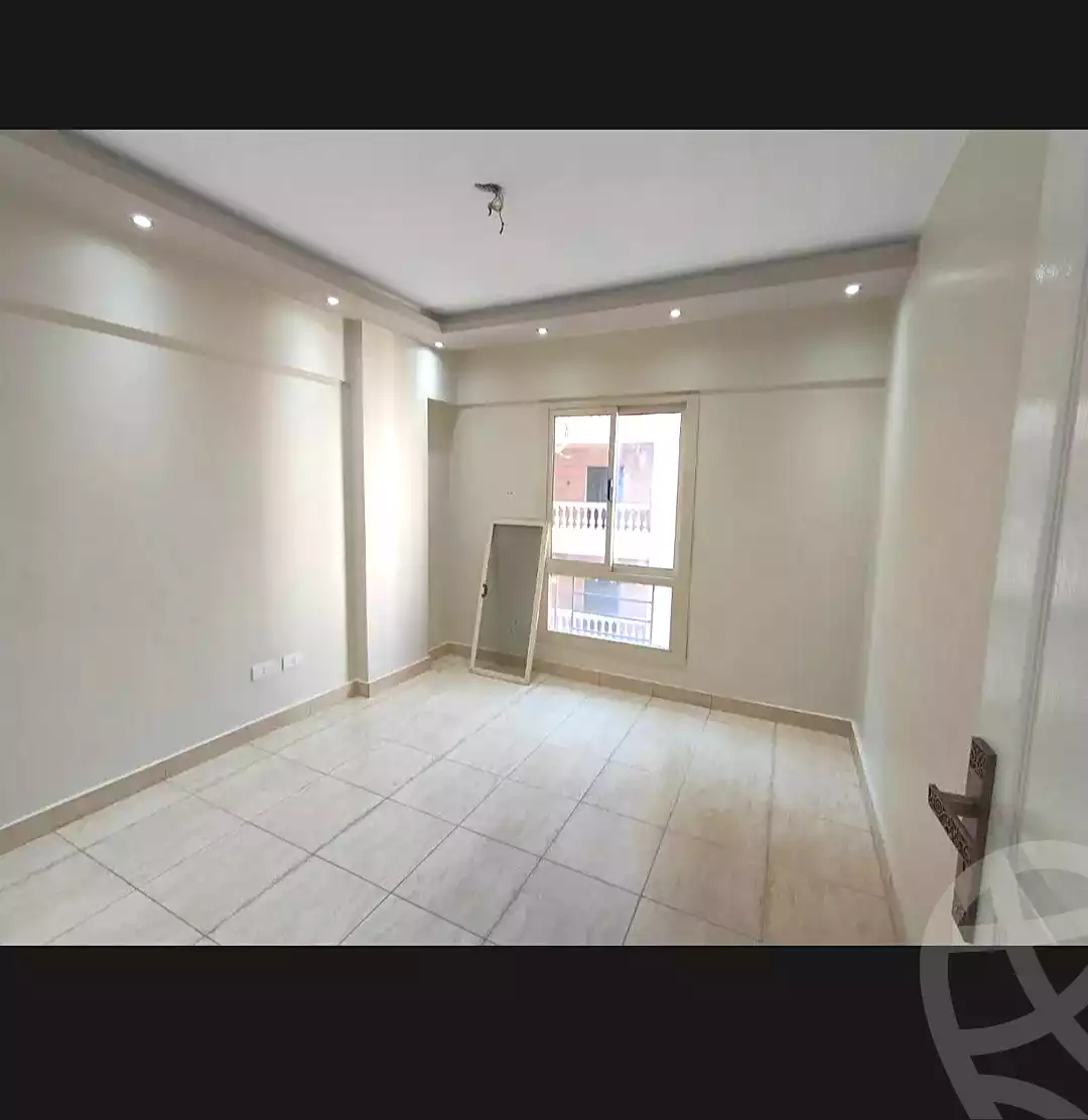 https://aqarmap.com.eg/ar/listing/7091516-for-sale-alexandria-moharram-bey