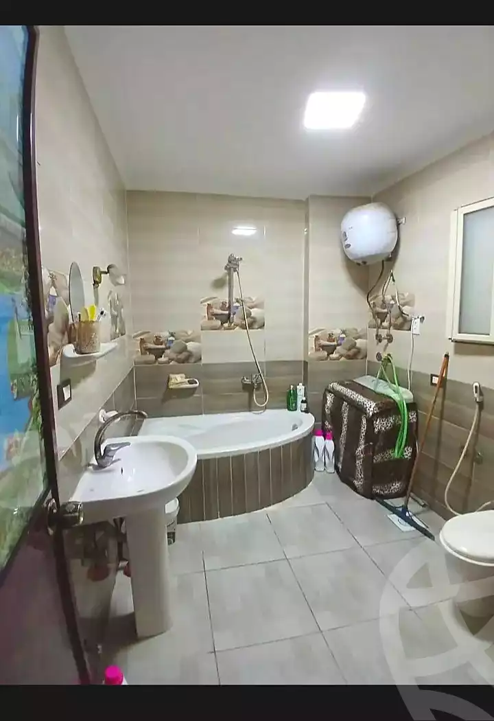 https://aqarmap.com.eg/en/listing/7091550-for-sale-alexandria-el-asafra-el-madina-el-monawwara-st