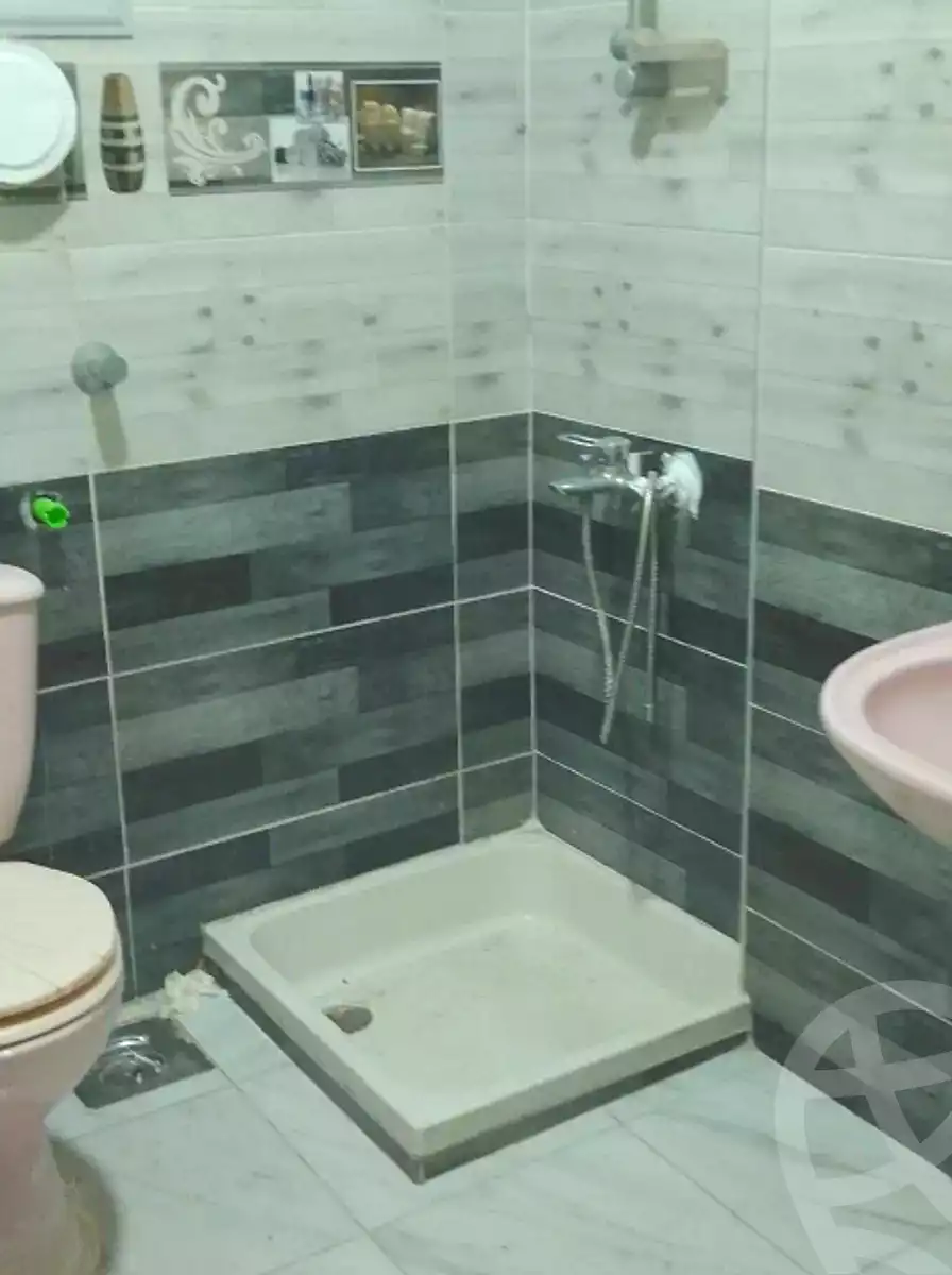 https://aqarmap.com.eg/en/listing/7091555-for-sale-alexandria-lsywf-el-seyouf-qebly-el-ras-el-souda