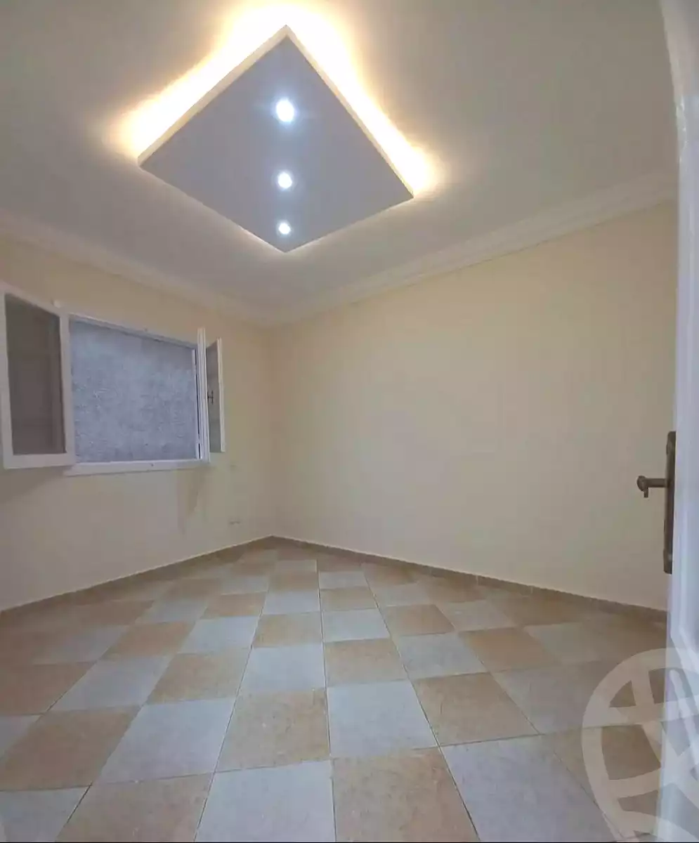 https://aqarmap.com.eg/en/listing/7091576-for-sale-alexandria-el-asafra-shr-45