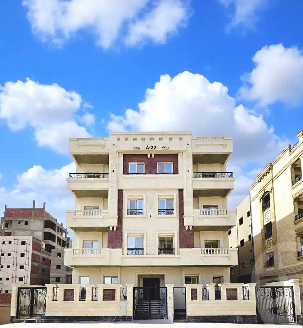 https://aqarmap.com.eg/en/listing/7091730-for-sale-cairo-new-cairo-bait-el-watan-seventh-neighborhood