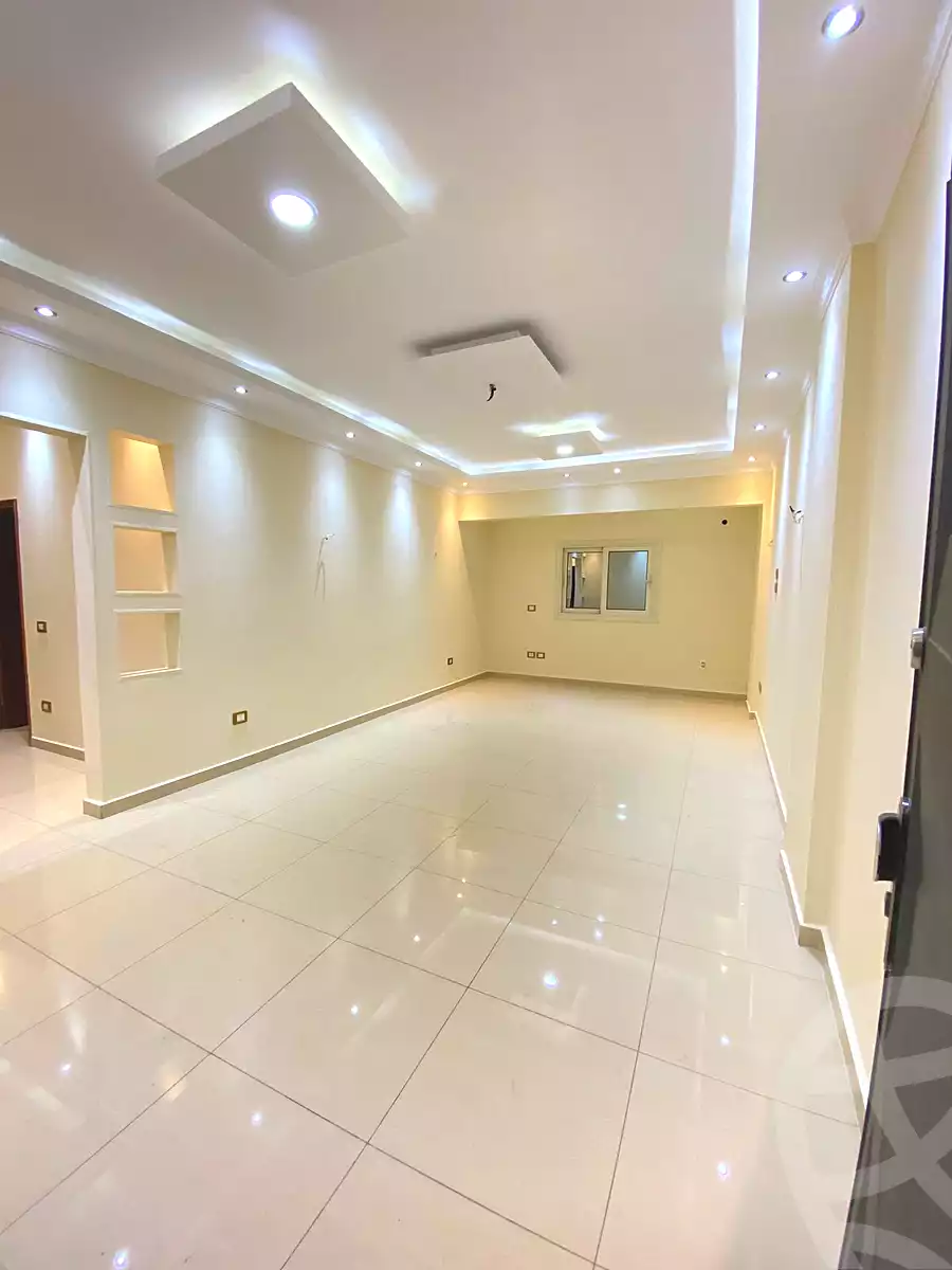 https://aqarmap.com.eg/ar/listing/7091738-for-rent-cairo-new-cairo-el-ahyaa-fourth-neighborhood-street-23