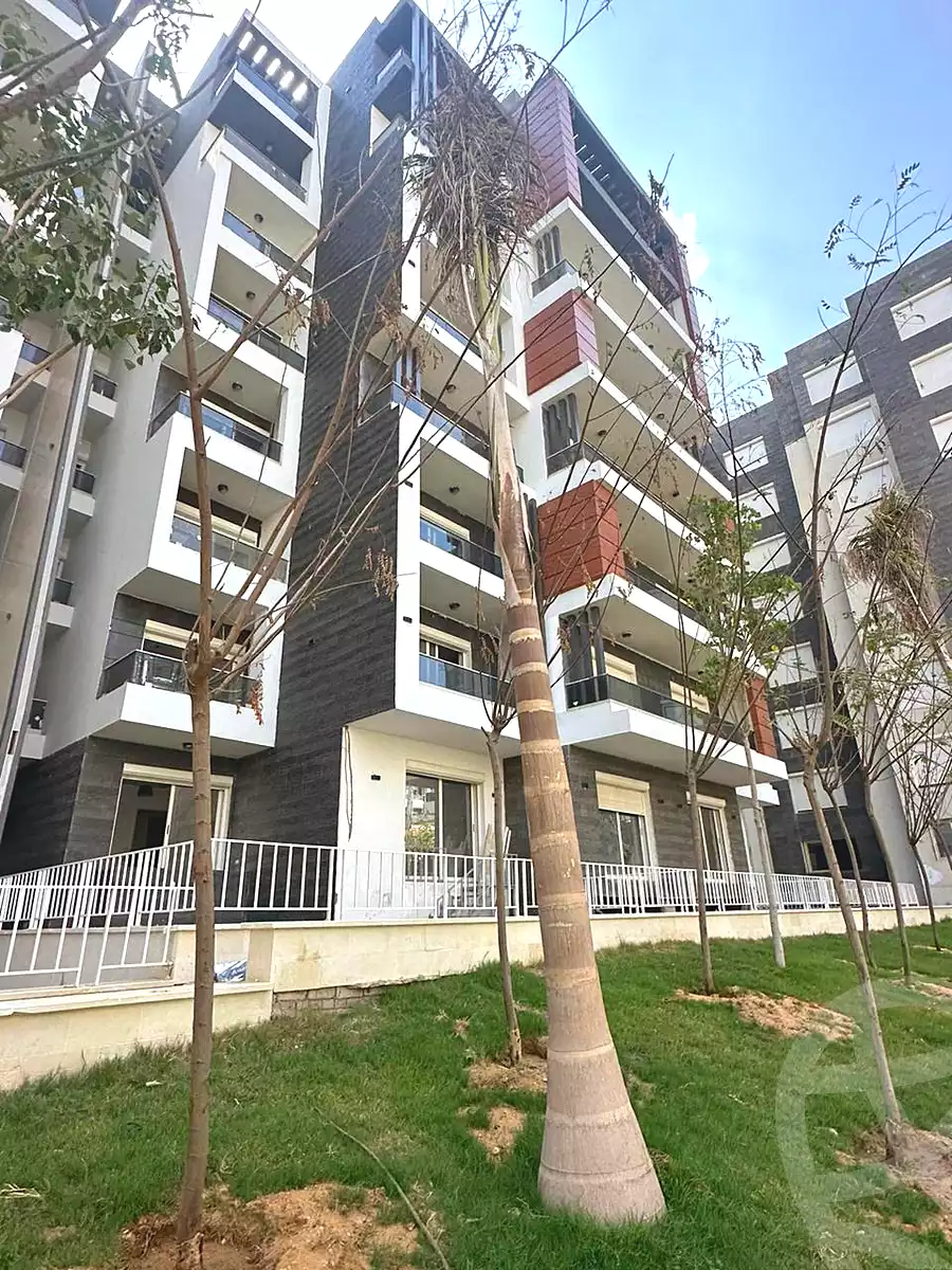 https://aqarmap.com.eg/en/listing/7091840-for-sale-cairo-new-administrative-capital-r7-la-capitale