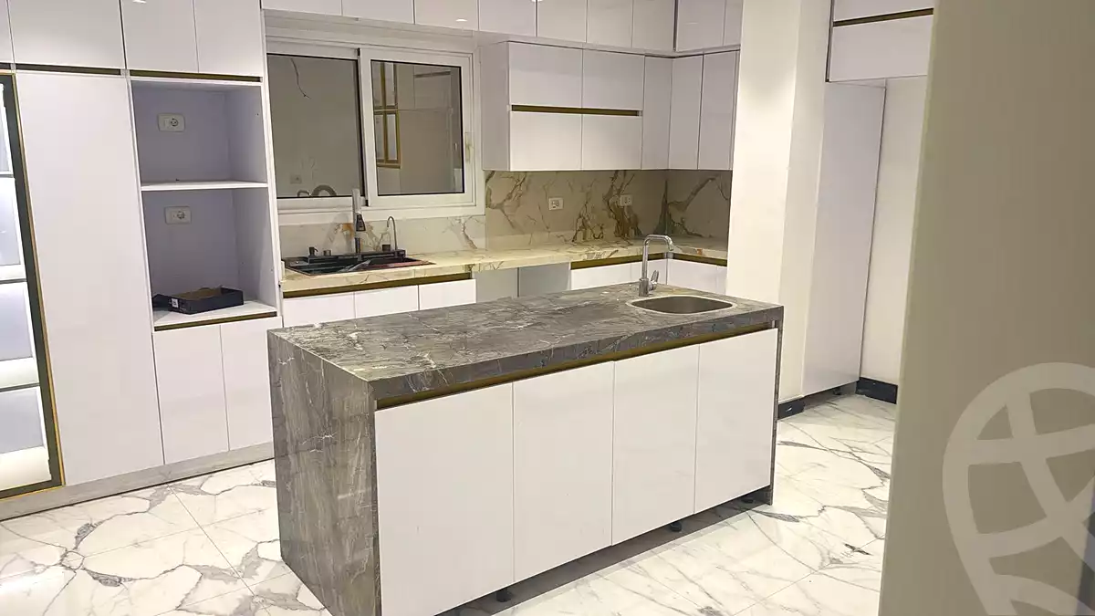https://aqarmap.com.eg/ar/listing/7091867-for-sale-cairo-6th-of-october-tryq-wsl-dhshwr
