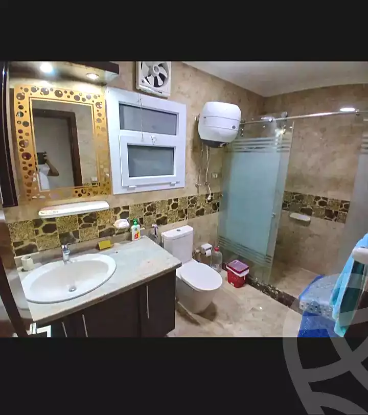 https://aqarmap.com.eg/ar/listing/7091928-for-sale-alexandria-camp-cesar-el-gaish-rd