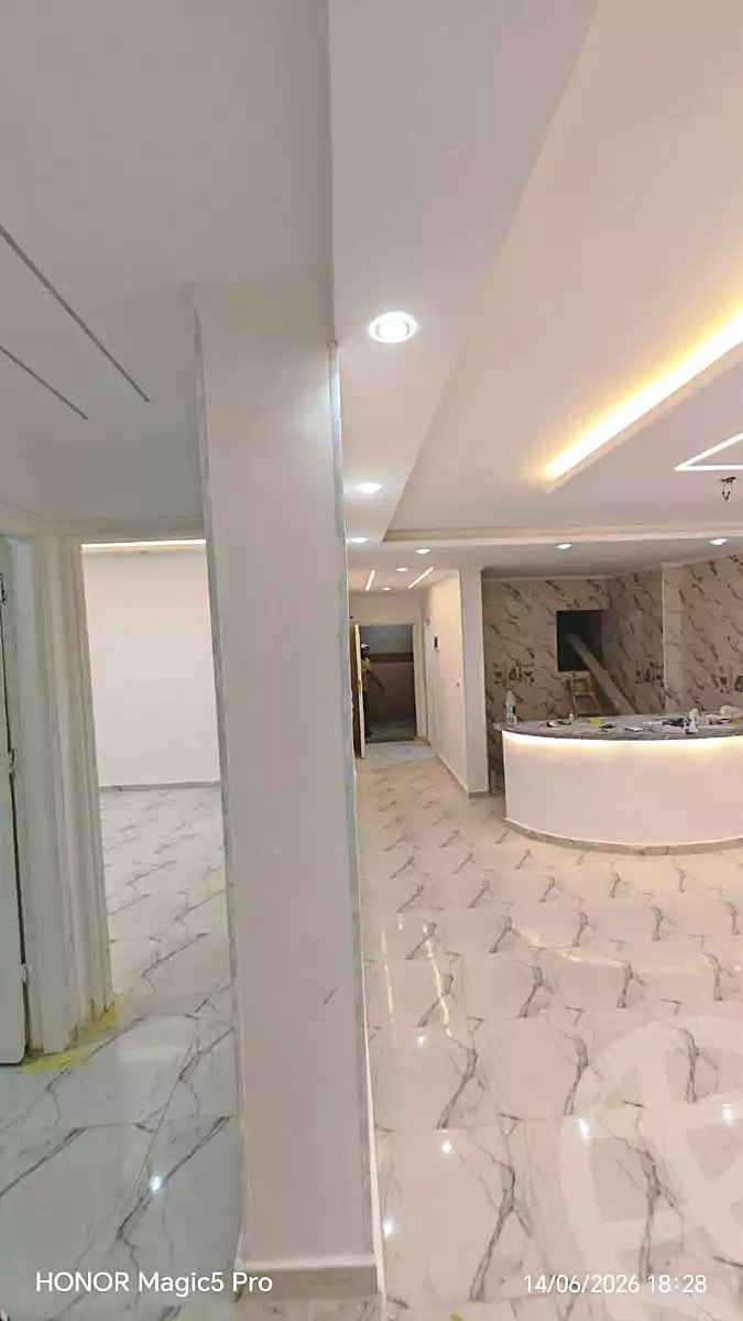 https://aqarmap.com.eg/en/listing/7092108-for-sale-cairo-helwan-sherif-st