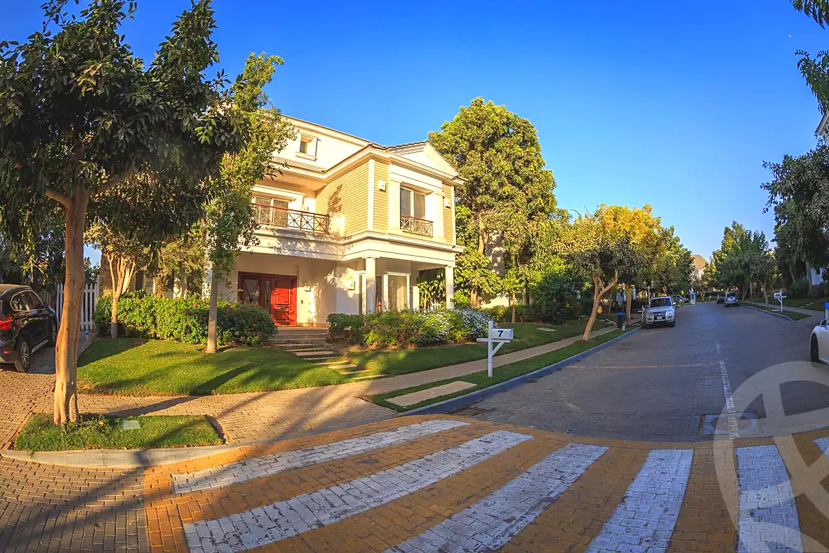 https://aqarmap.com.eg/ar/listing/7092191-for-sale-cairo-new-cairo-compounds-sarai