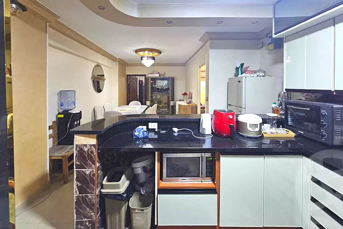 https://aqarmap.com.eg/en/listing/7092453-for-sale-alexandria-camp-cesar-port-said-street